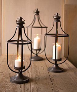 Candles & Candle Holders